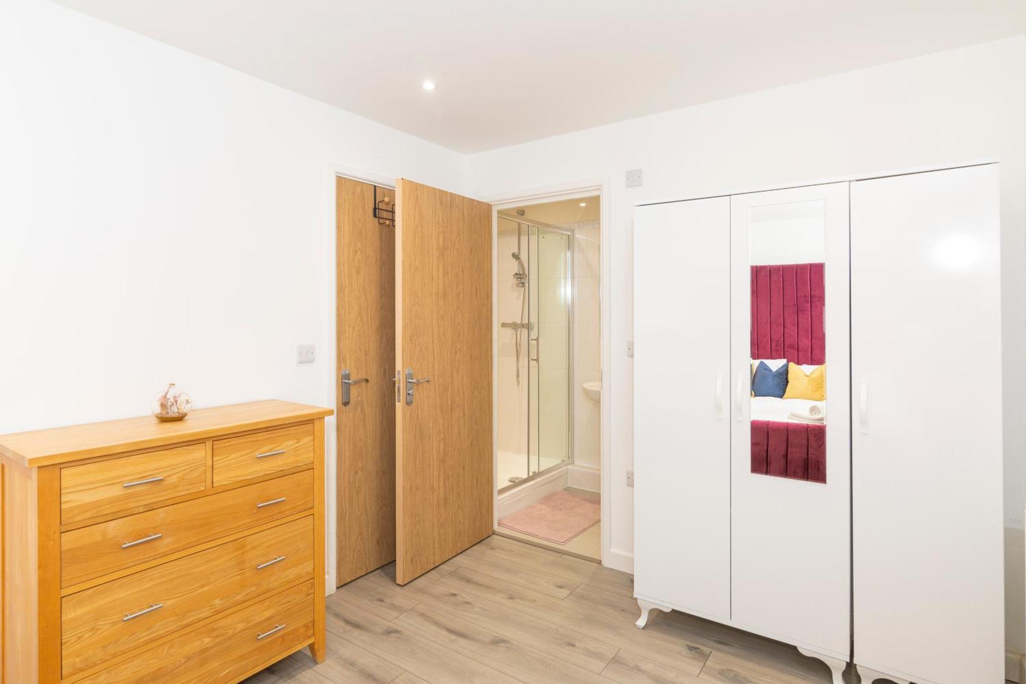 Apartment The Lincoln 2023 New-build, 1 Mintue Walk Jr John Radcliffe Hospital & Ideal For Brookes Oxford