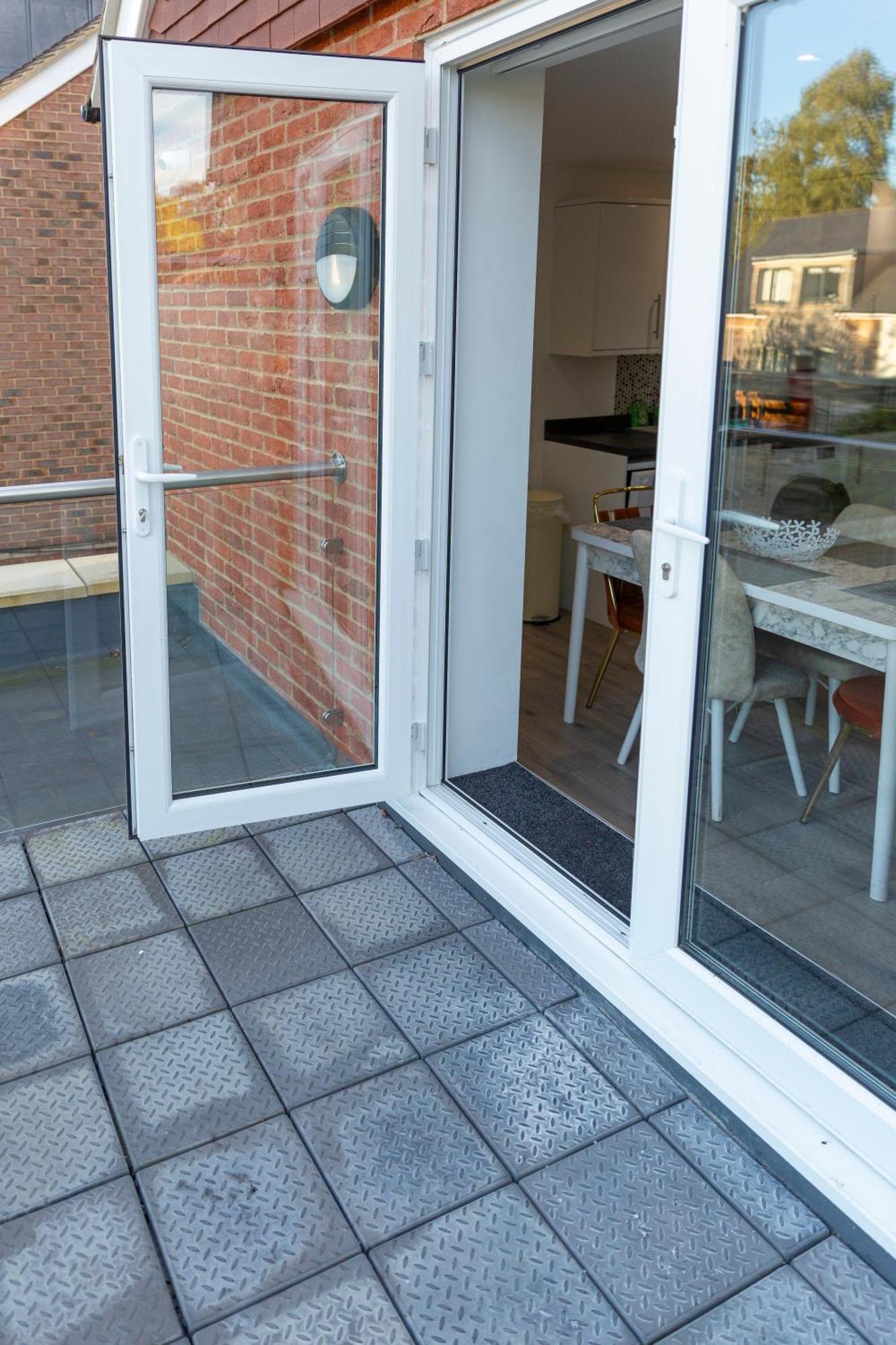 Apartment The Lincoln 2023 New-build, 1 Mintue Walk Jr John Radcliffe Hospital & Ideal For Brookes Oxford